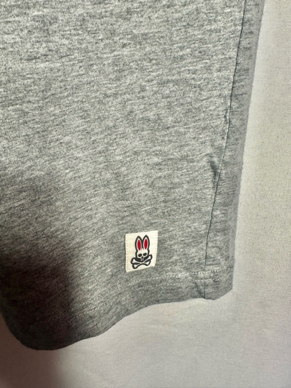 Psycho Bunny Grey Tee with Red & Blue size XL Bunny Graphic new w/out tags - Picture 3 of 10